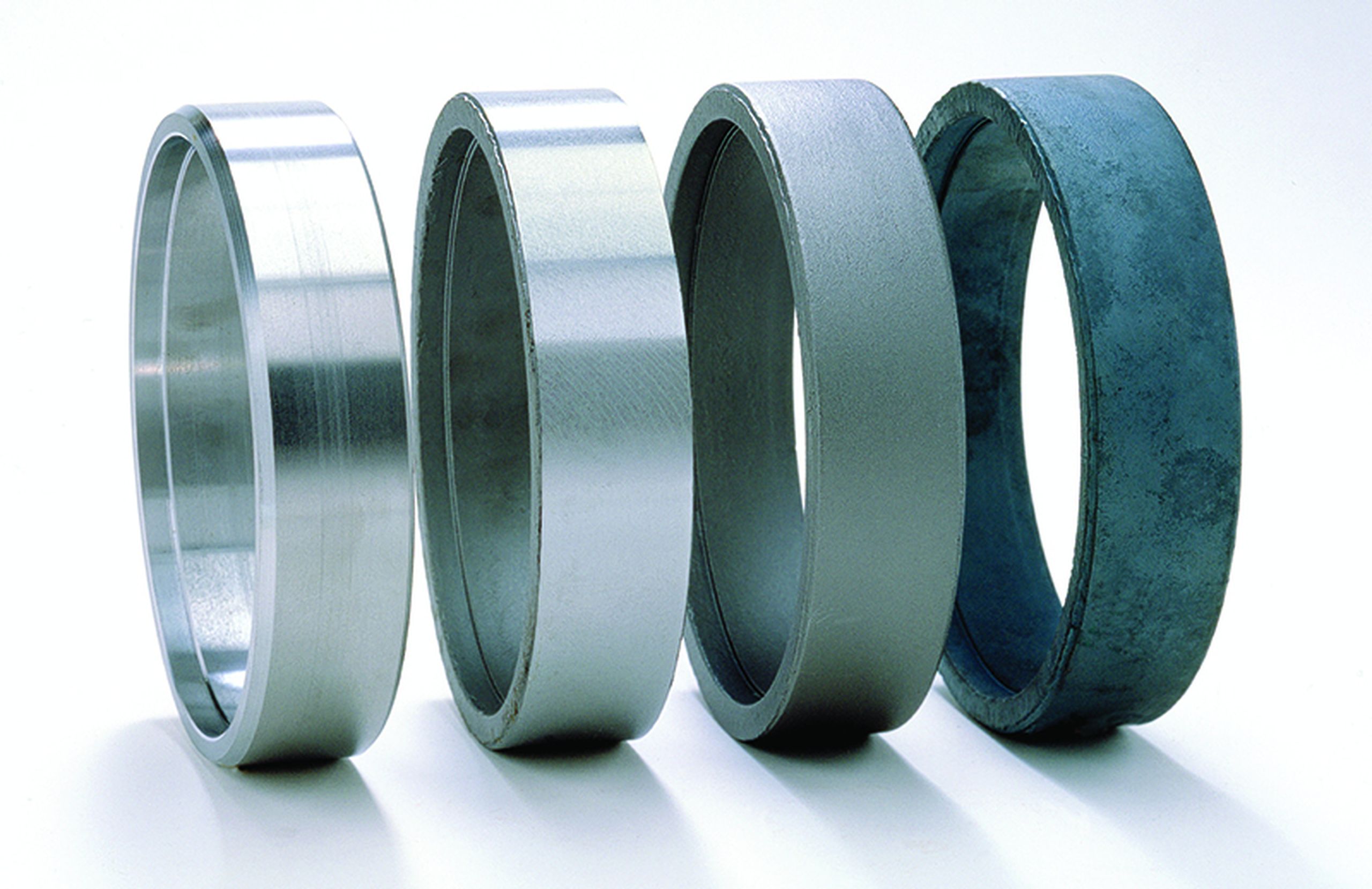 Rolled forged rings